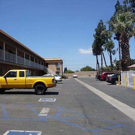 Rainbow Inn Anaheim Extérieur photo