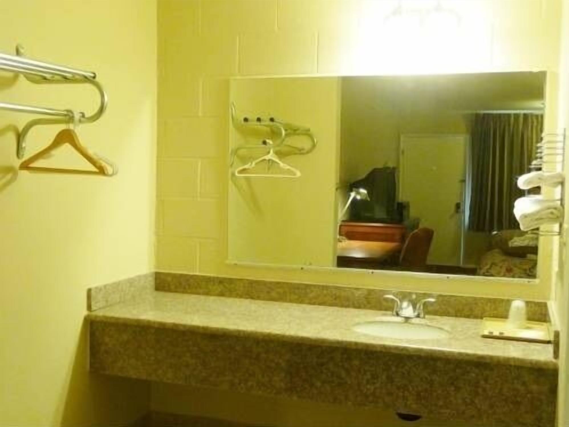 Rainbow Inn Anaheim Extérieur photo